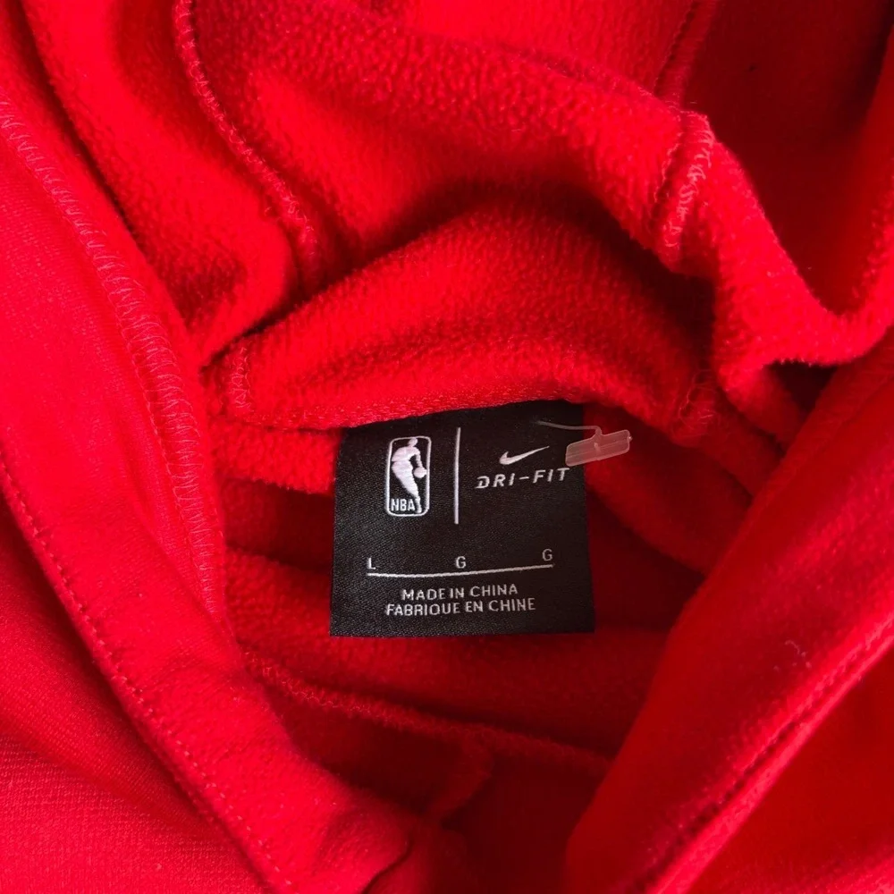 Nike Washington Basketball NBA Hoodie Mens Large Red Dri-FIT Pullover 858870-657